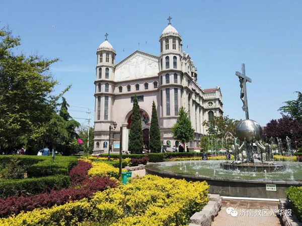 山东:济南教区胡庄圣母朝圣地隆重开启圣母月