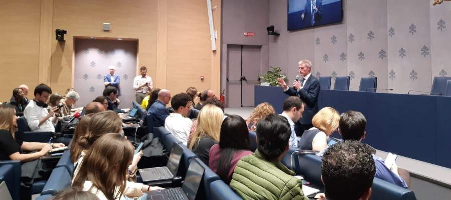 宗座出缺期枢机团第二场会议，确定九日纪念弥撒日程